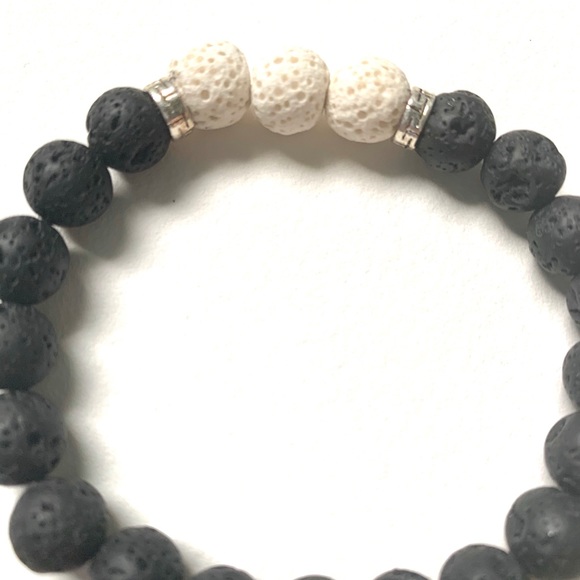 black and white lava bead bracelet - Picture 2 of 2